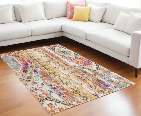 6' x 9' Southwestern Area Rug - Gold And Ivory