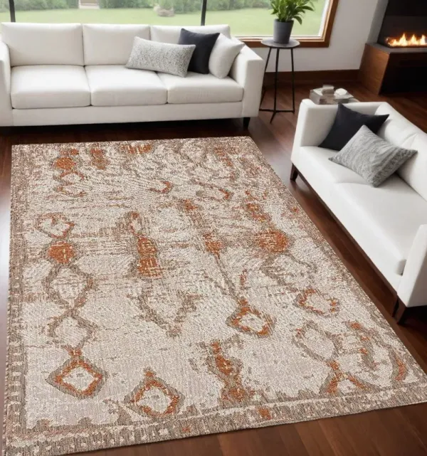 5' x 7' Abstract Area Rug - Beige And Brown