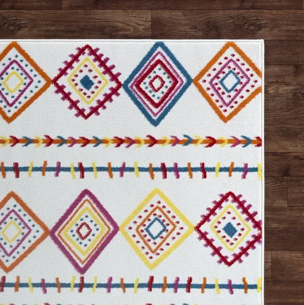 5' x 7' Diamonds Array Area Rug - Red And White