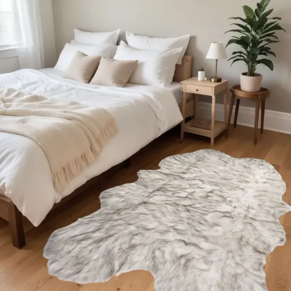 4' x 6' Faux Fur Washable Non Skid Area Rug - Ombre Chocolate