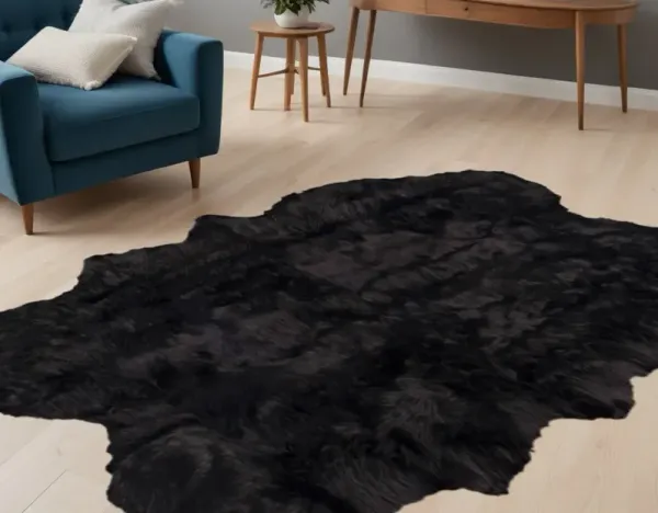 4' x 6' Faux Fur Washable Non Skid Area Rug - Black