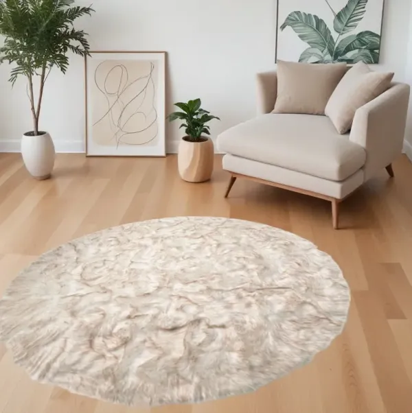 6' x 6' Round Faux Fur Washable Non Skid Area Rug - Ombre Tan