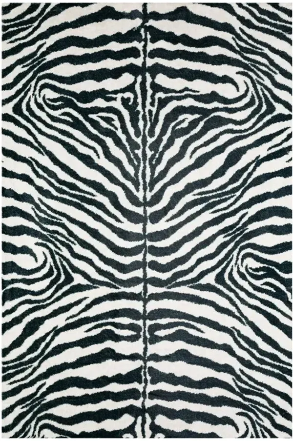 8' x 10' Zebra Print Shag Handmade Non Skid Area Rug - Black And White