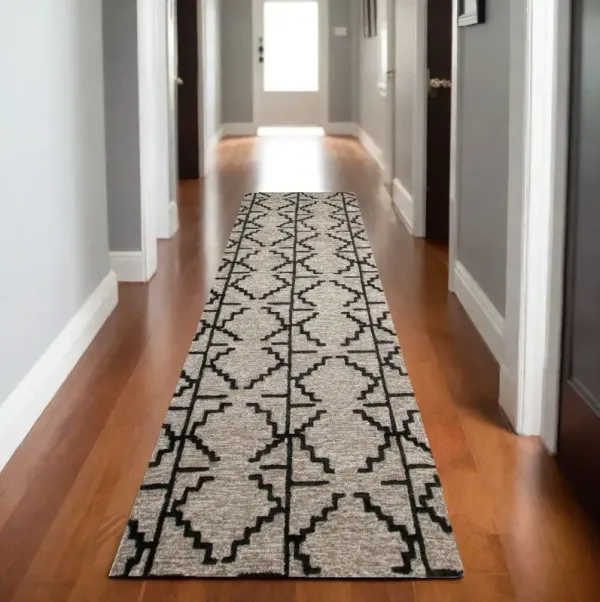 8' x 2.5' Geometric Hand Tufted Runner Rug - Black And Taupe