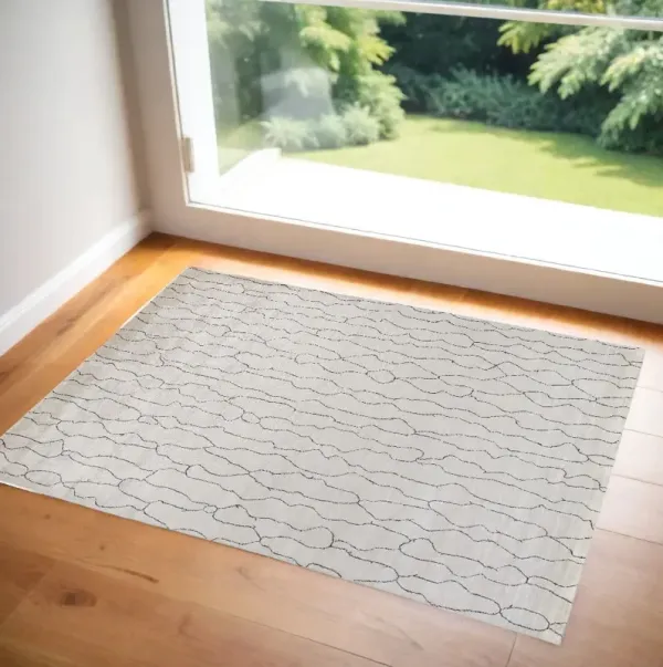 2' x 3' Abstract Hand Woven Area Rug - Ivory And Gray