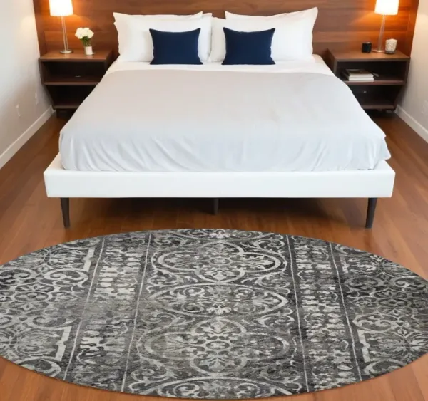 9' Round Abstract Area Rug - Black And Ivory