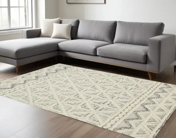8' x 10' Wool Geometric Tufted Handmade Stain Resistant Area Rug - Ivory And Black