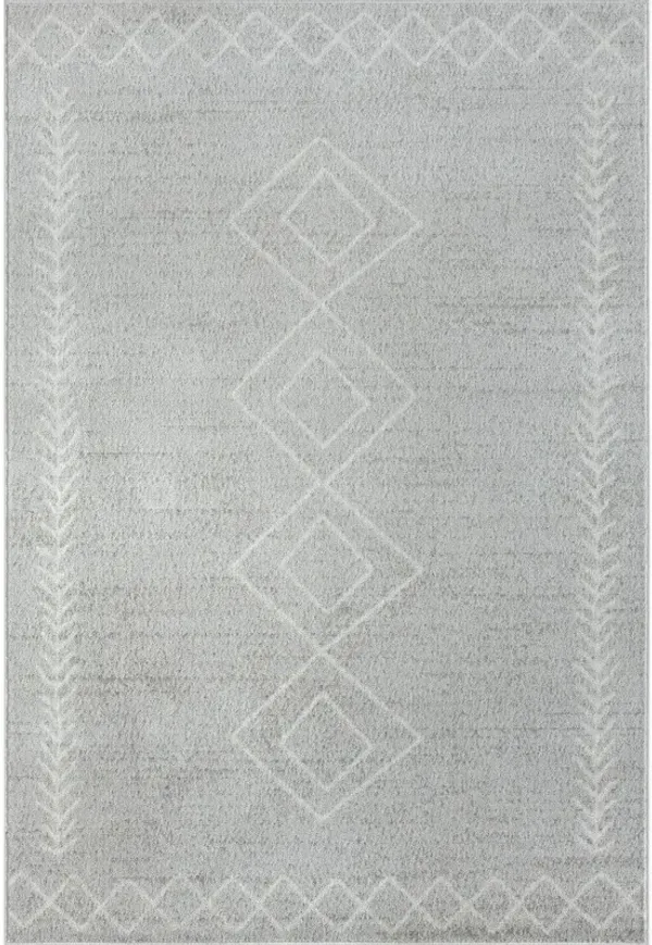 8' x 10' Diamond Area Rug - Gray