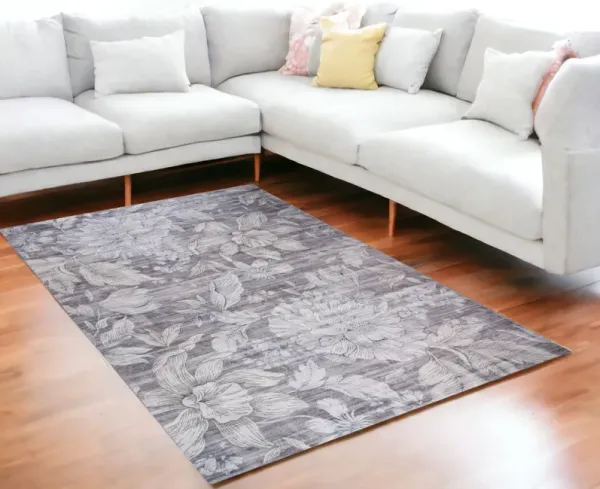 5' x 8' Floral Area Rug - Gray And Beige