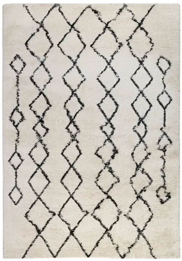 7' x 9' Geometric Shag Area Rug - Black And Ivory