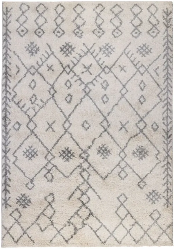 7.5' x 9.5' Geometric Shag Area Rug - Gray And Ivory