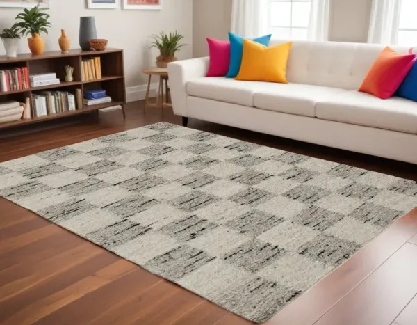 9' x 12' Wool Checkered Hand Woven Area Rug - Beige
