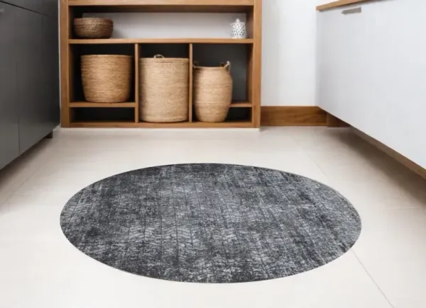 5' Round Chevron Non Skid Area Rug - Black And Gray