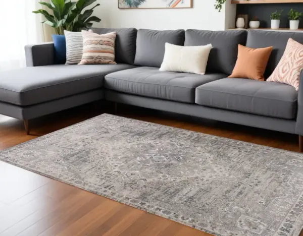 6.7' x 6.7' Oriental Distressed Area Rug - Gray And Beige