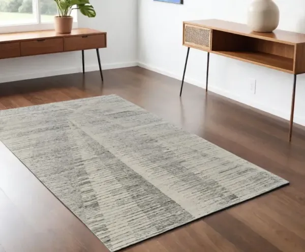 4' x 6' Abstract Hand Knotted Worn Faded Area Rug - Gray And Ivory