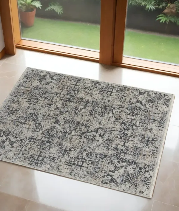 3' x 5' Abstract Power Loom Worn Faded Area Rug With Fringe - Ivory And Gray