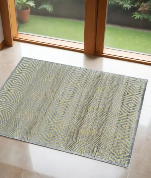 2' x 4' Abstract Power Loom Area Rug - Tan And Gray