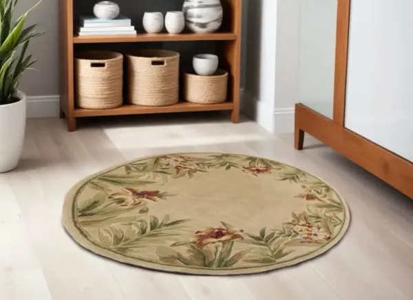 7.5' x 5.5' Round Wool Area Rug - Ivory
