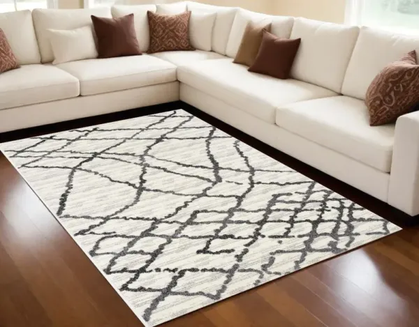 5' x 8' Modern Abstract Area Rug - Gray And Black