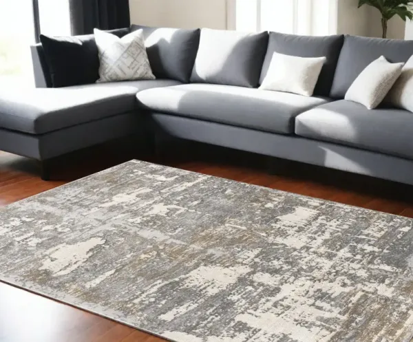 7' x 10' Distressed Area Rug - Beige And Gray