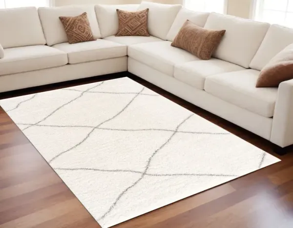 5' x 8' Modern Uneven Lattice Area Rug - Ivory