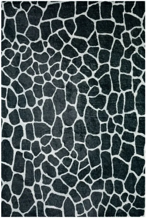 8' x 10' Croc Print Shag Handmade Non Skid Area Rug - Black And White