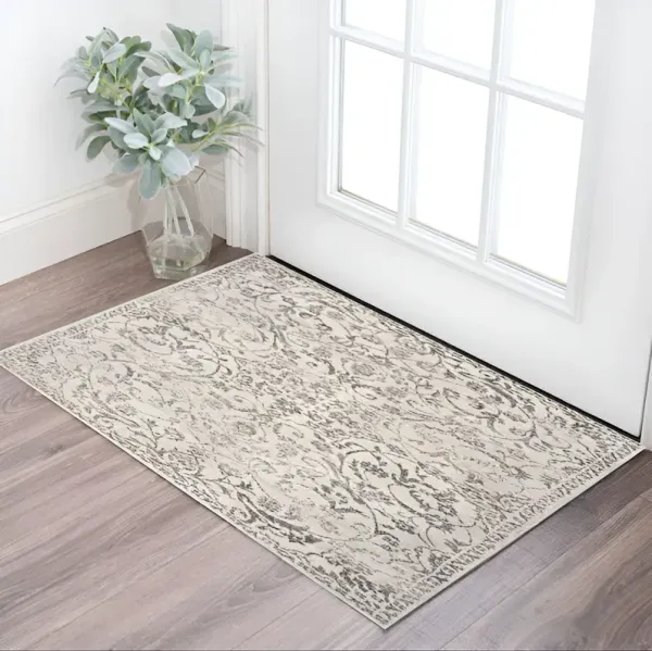 3' x 5' Floral Vines Worn Faded Area Rug - Ivory