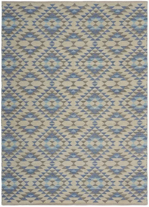 5' x 7' Decorative Lattice Area Rug - Blue