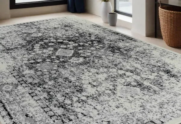 5' x 8' Oriental Area Rug - Black