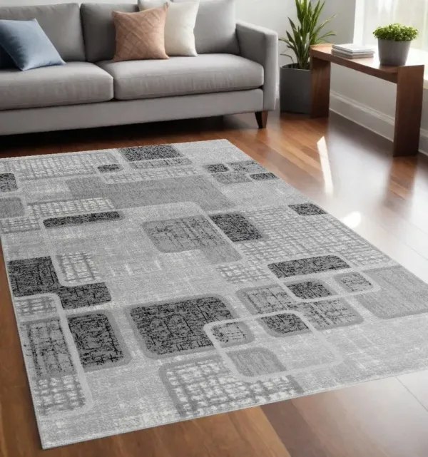5.3' x 7.6' Geometric Area Rug - Grey