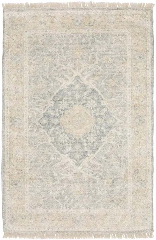 8' x 10' Oriental Hand Loomed Stain Resistant Area Rug With Fringe - Gray And Beige