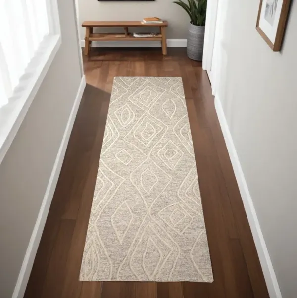 8' x 2.5' Geometric Hand Tufted Runner Rug - Ivory And Tan