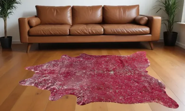 5' x 7' Cowhide Hand Knotted Area Rug - Red And Silver