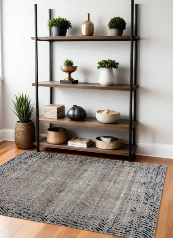 4' x 6' Geometric Area Rug - Brown