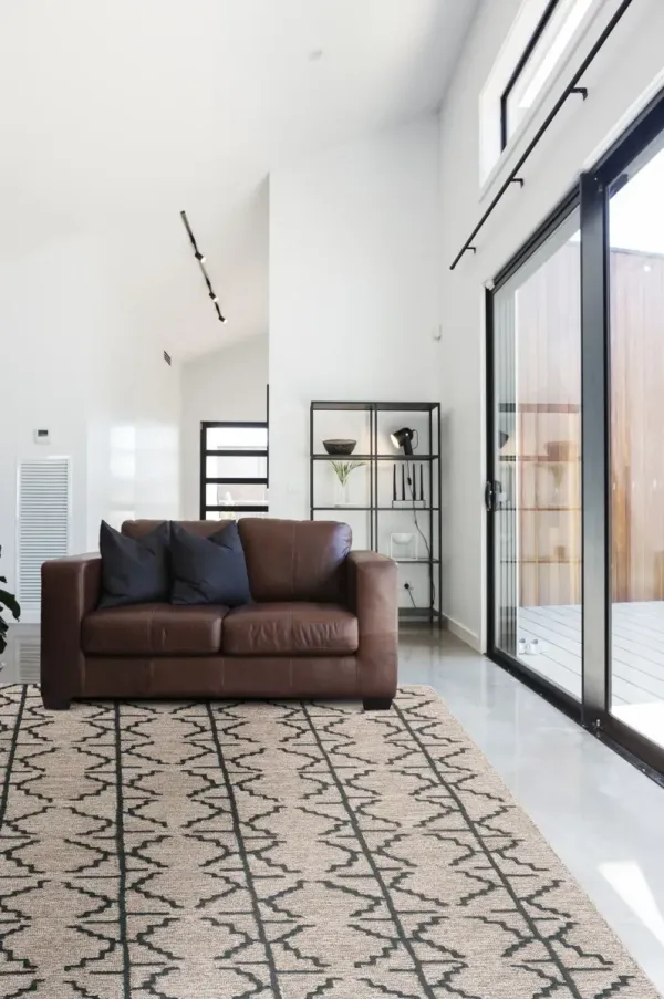 4' x 6' Wool Geometric Tufted Handmade Stain Resistant Area Rug - Black Taupe And Gray