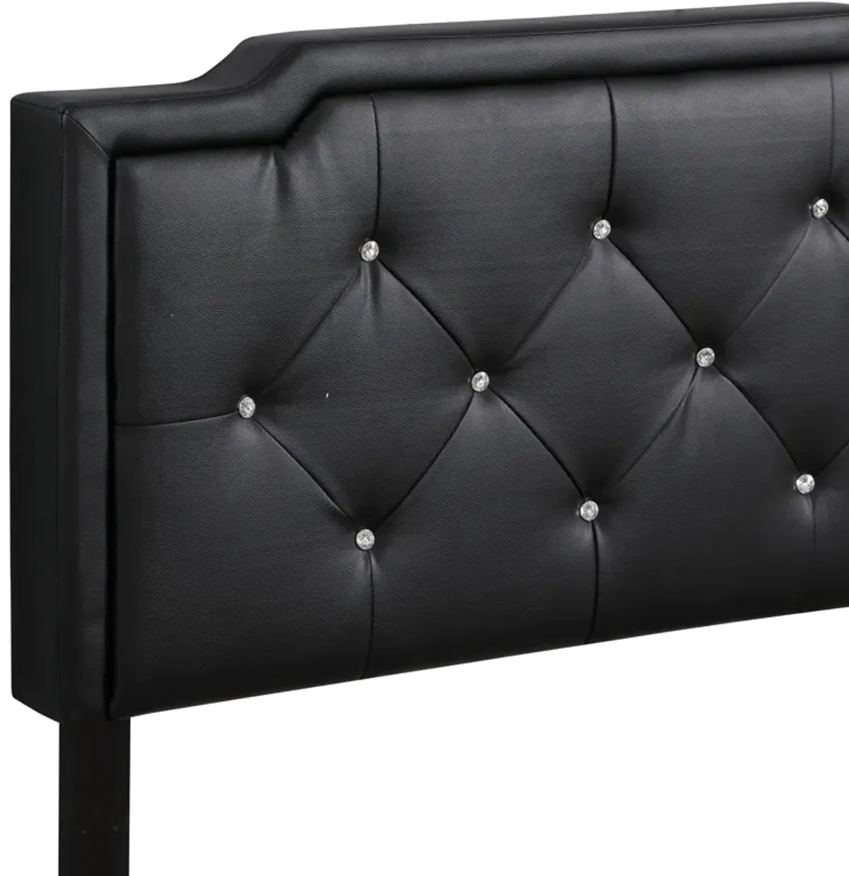 Button Tufted Bed Charming For Cozy Spaces