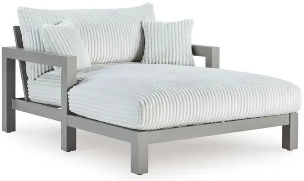 Hurley Park - Chaise Lounge With Cushion - Gray