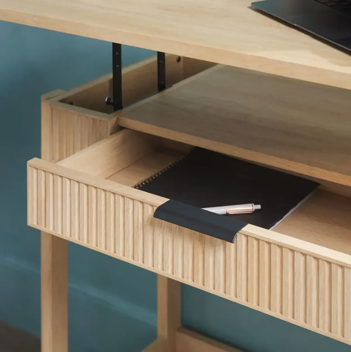 Transitional Reeded Writing Desk With Drawer