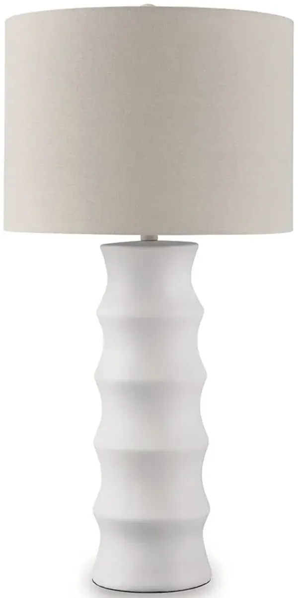 Veraleigh - Poly Lamp