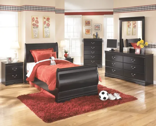 Huey Vineyard - Youth Bedroom Set