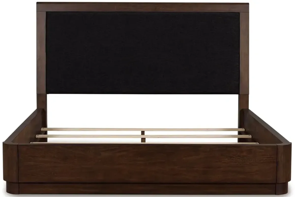 Dilenno - Upholstered Panel Bed