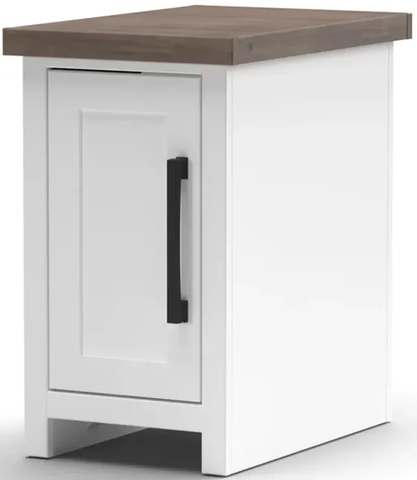 Hampton - Chairside Table - Jasmine Whitewash / Barnwood