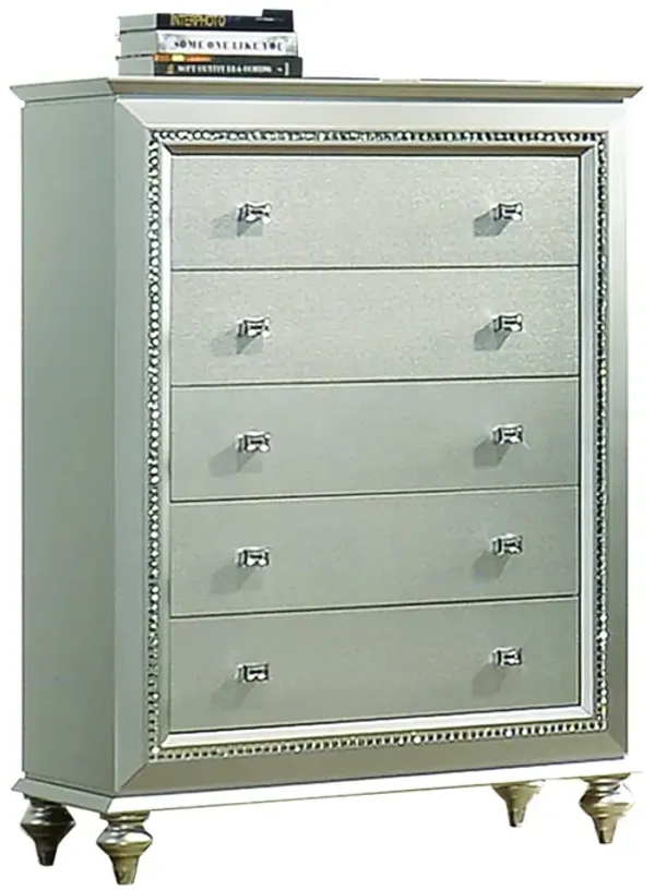 Kaitlyn - Chest, Elegant Design