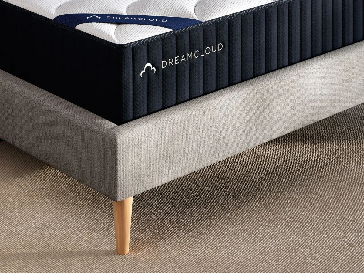 DreamCloud Classic Hybrid - Mattress