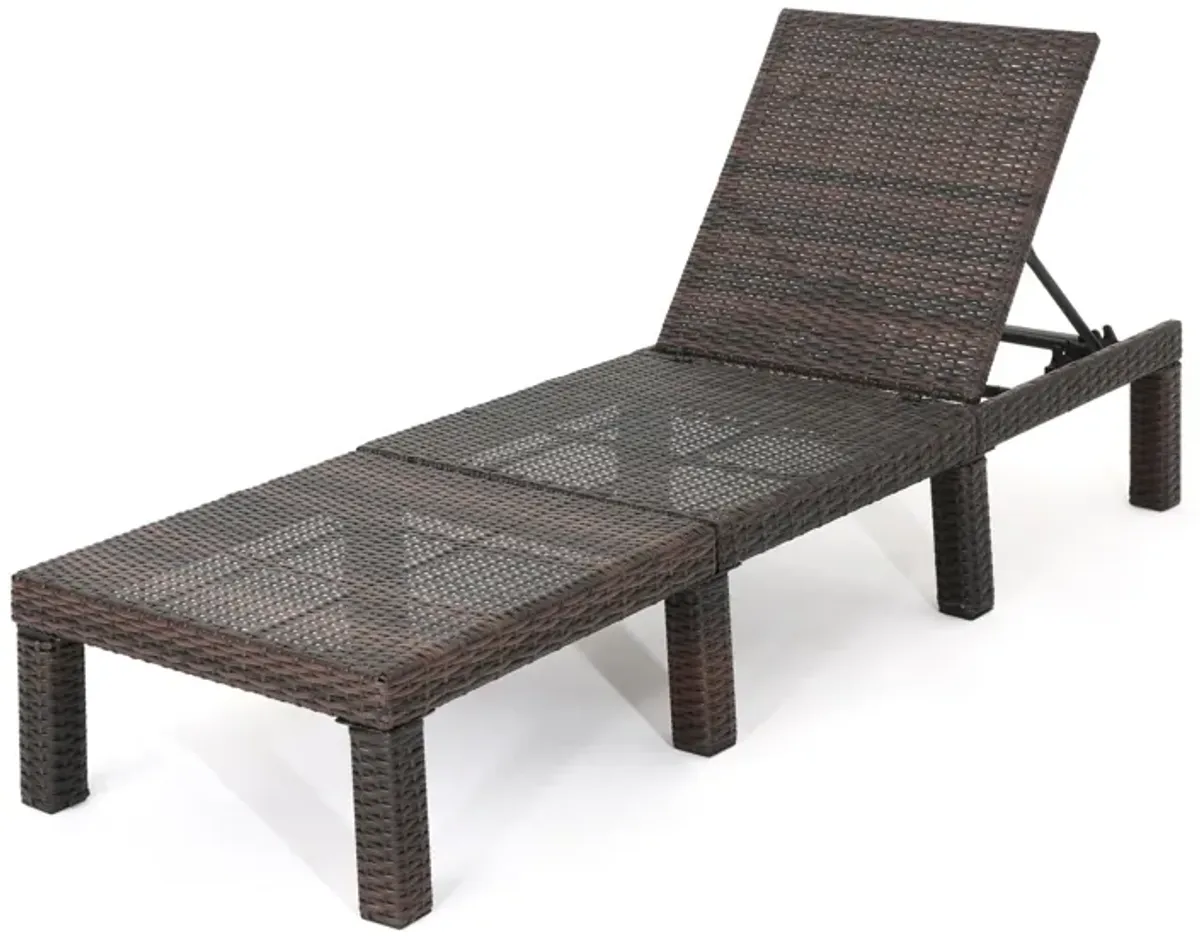 Outdoor Chaise Lounge With Wicker Design And Adjustable Backrest - Brown