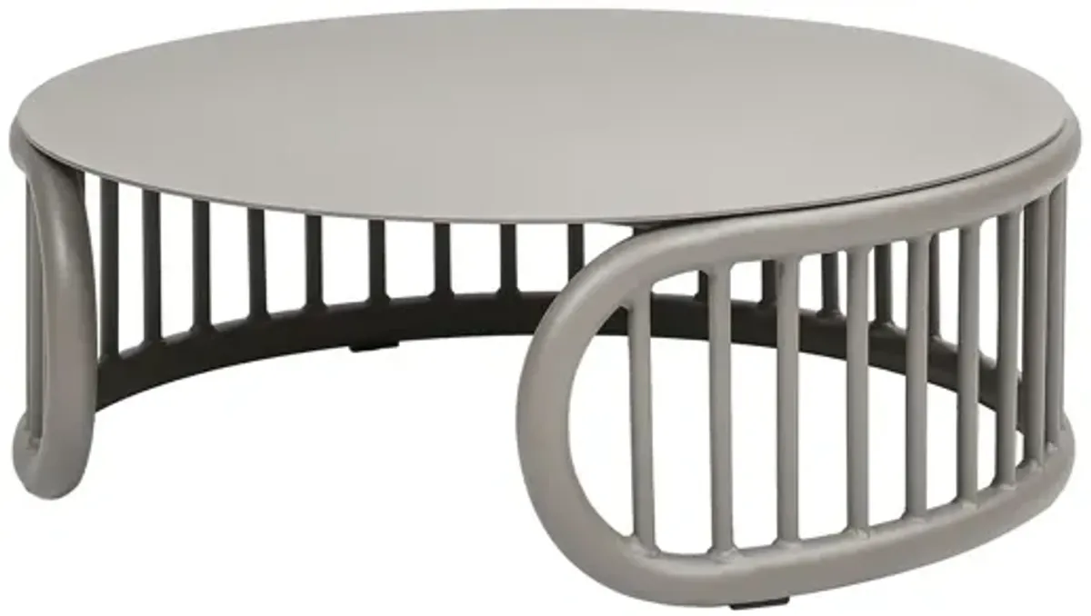 Harper - Indoor/Outdoor Modern Round Coffee Table - Geige Taupe Aluminum