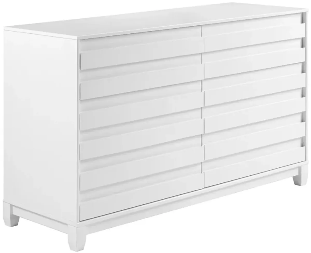 Modern 6 Drawer Solid Wood Dresser With Channel Pulls