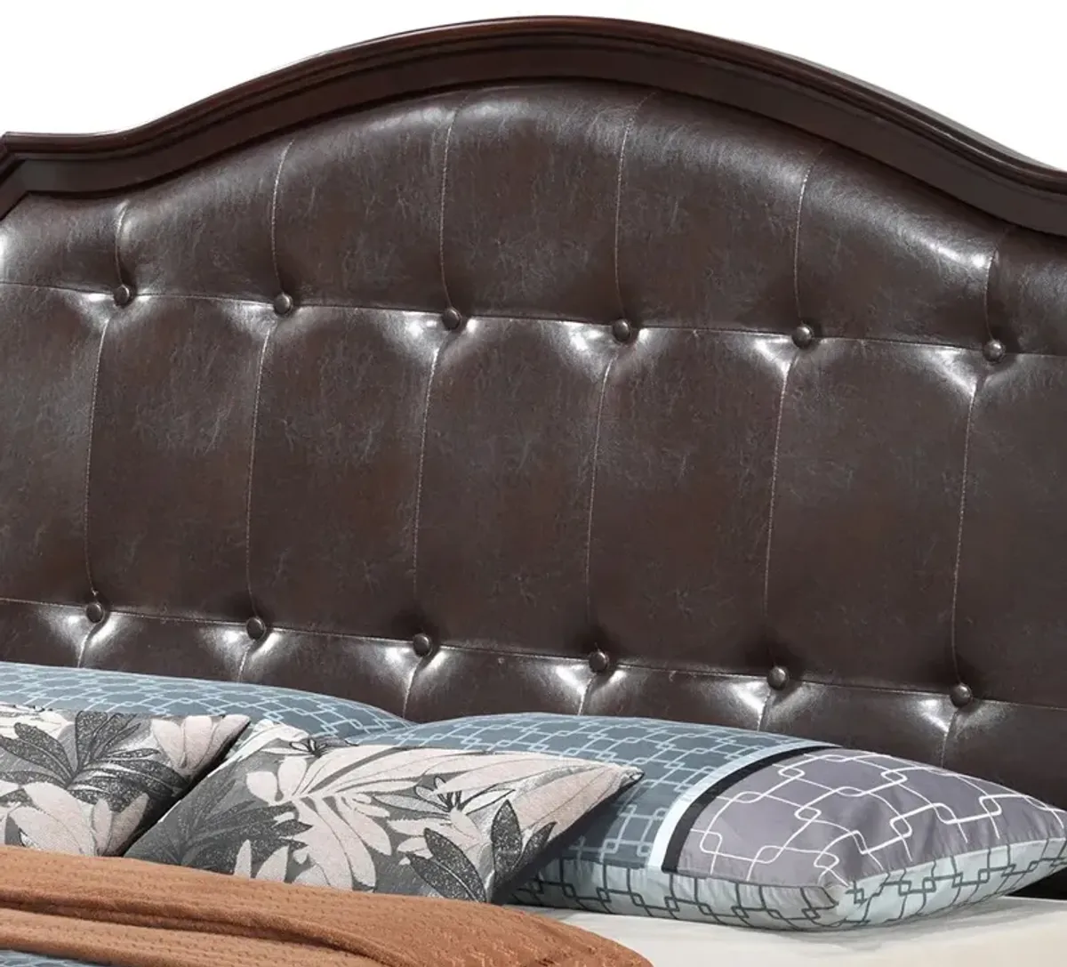 Bed With Transitional Design