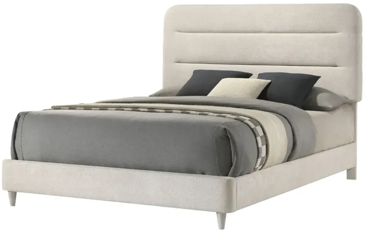 Nyomi - Upholstered Bed