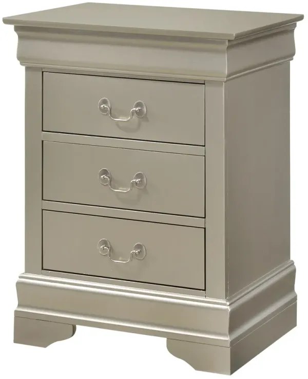 Louis Phillipe - 3 Drawer Nightstand - Silver Champagne